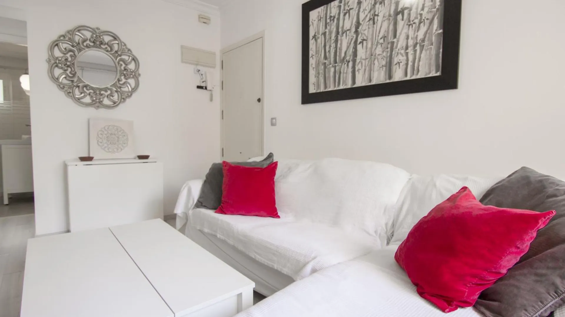 Apartment Rentalsevilla Lopez De Gomara II